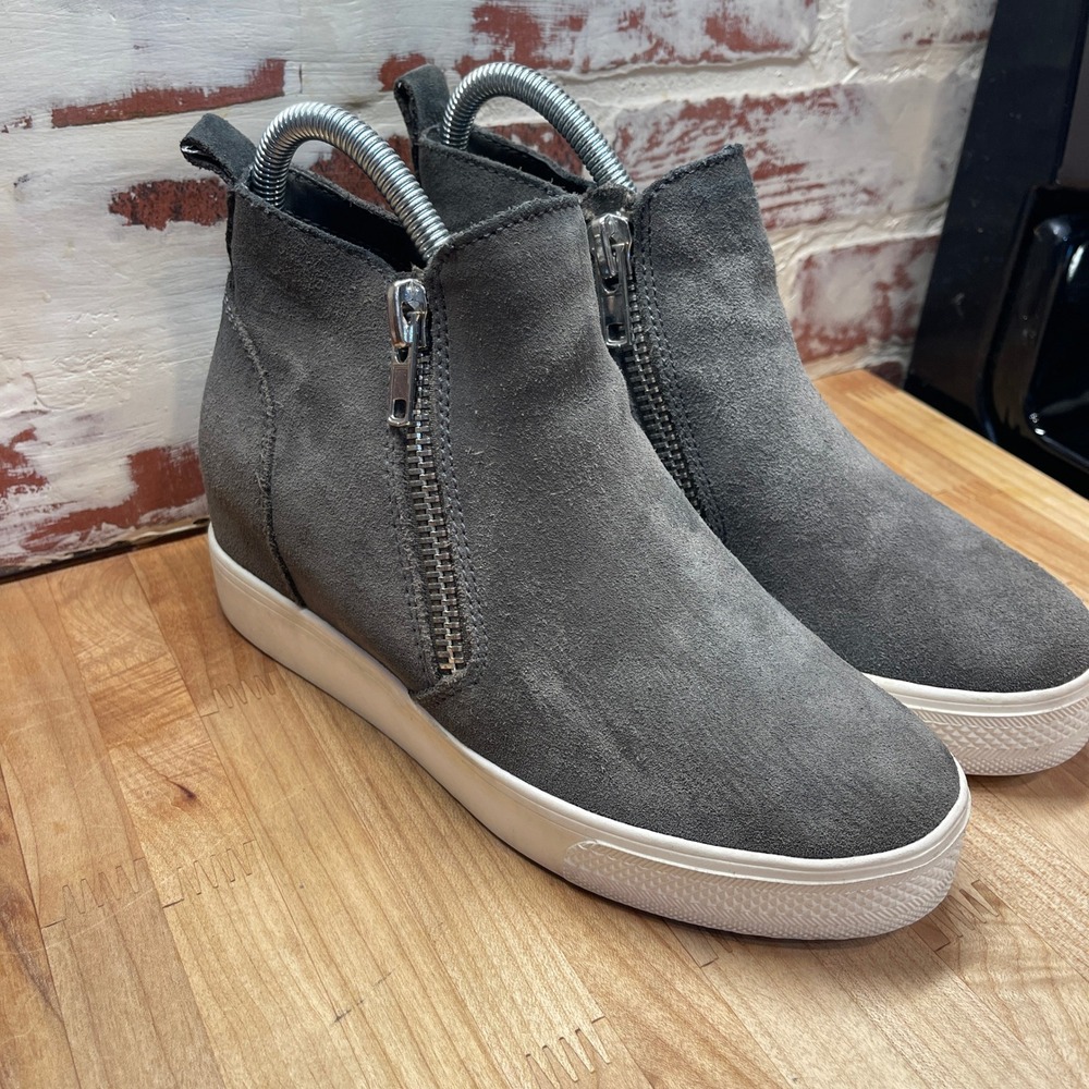 Steve Madden Wedgie Grey Suede Hidden Wedge High Top Sneaker Booties Womens 7M